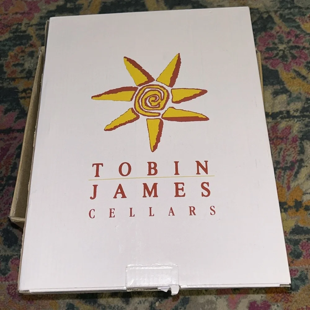 NWT Tobin James wooden cheese board with knife
